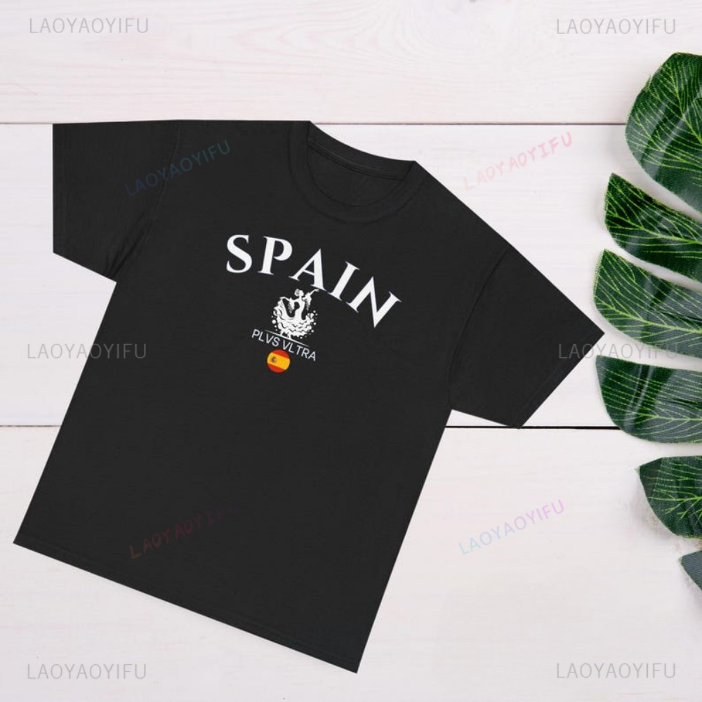Camiseta Feminina com Estampa  - Street Fashion In Spain avaliação e preço