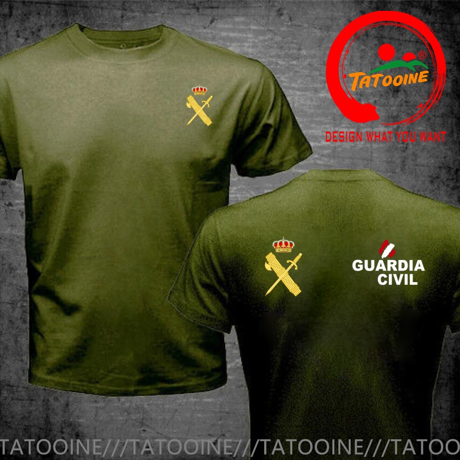Camiseta com Emblema da Guarda - Street Fashion In Spain avaliação e preço
